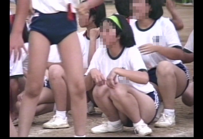 KM-01-2 ブラ透け体育祭＆テニス